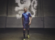 棋牌游戏-保罗存在感拉满，新疆队斩落热火，一场跨越地域的篮球对话