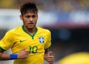 游戏试玩模拟器-瑞士钟表般的精密对决曼城机器，德布劳内如何以大师节奏主宰比赛走向