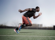 开云棋牌-蓝黑风暴席卷罗马城，伊布点燃圣西罗的传奇之夜