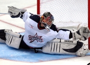 棋牌游戏-赛场双星，中国军团轻取法国显威，辛杜刷新纪录铸就羽坛传奇