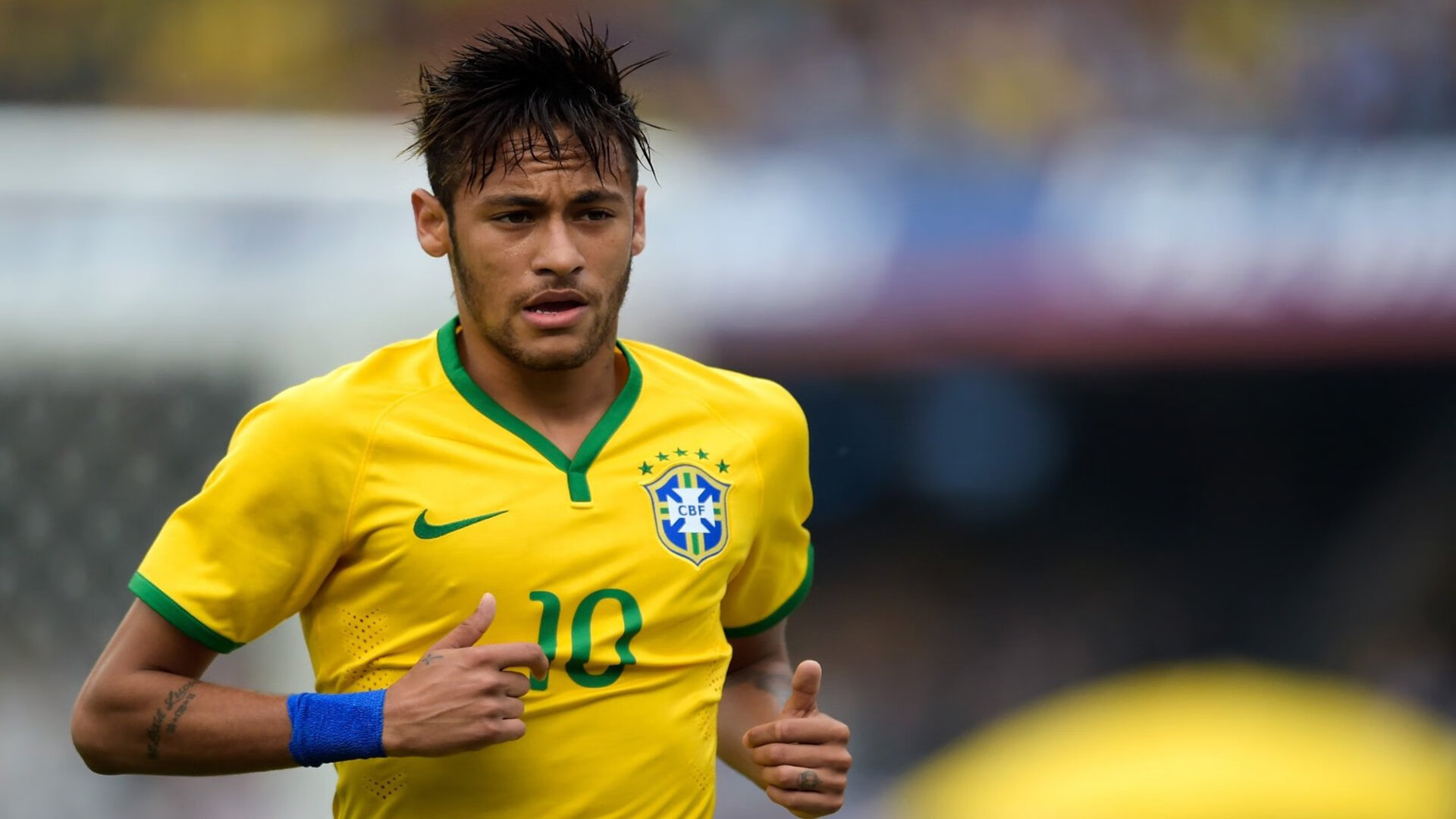 李刚仁东决关键战接管比赛，波兰提前终结悬念委内瑞拉