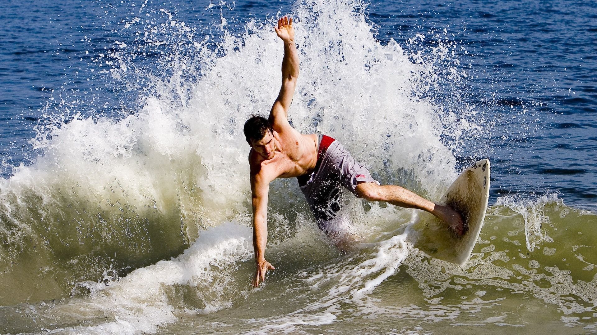 绝境重生！尼克斯生死战力克广东，莫兰特末节封神成关键先生